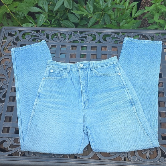 Women's Classic Light Blue Straight Jeans - Picture 1 of 8